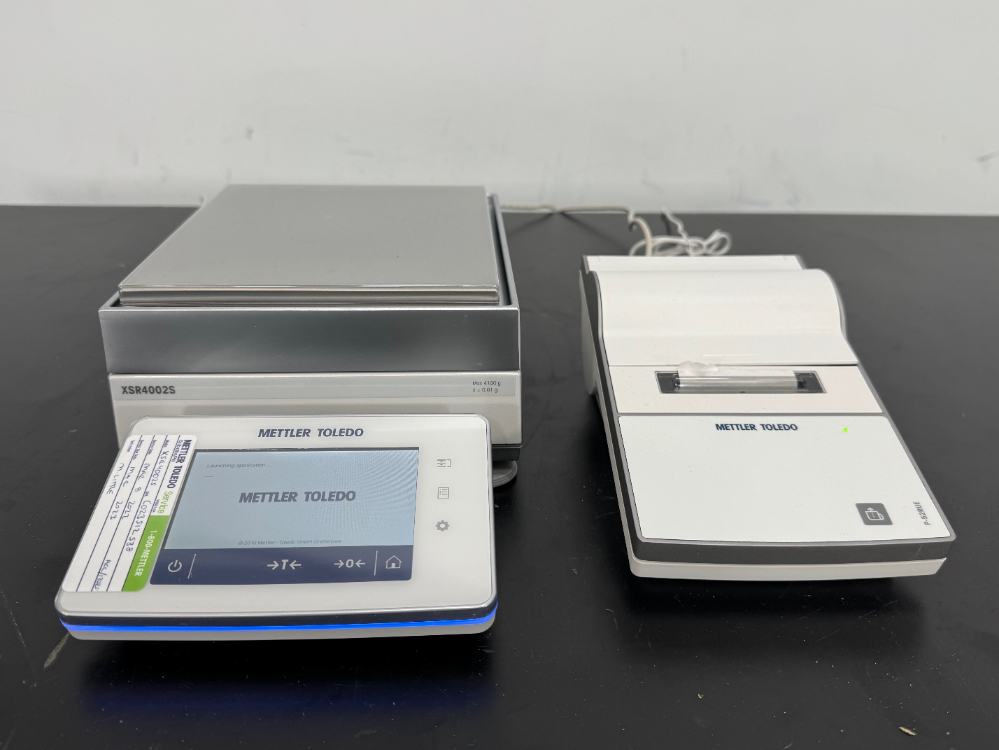 Image of Mettler Toledo XSR4002S Digital Scale